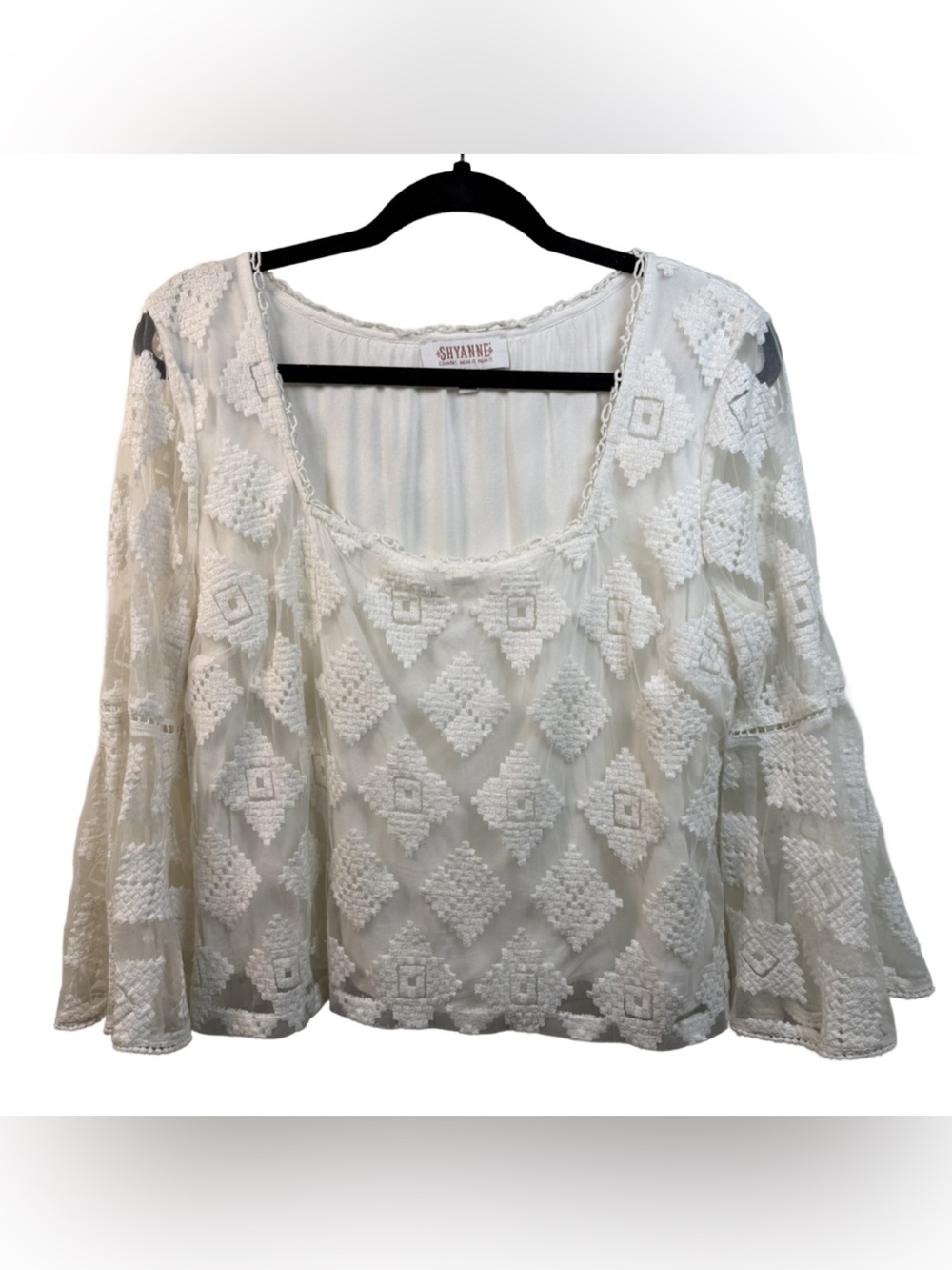 Shyanne White Diamond-Embroidered Scoop Neck Blouse